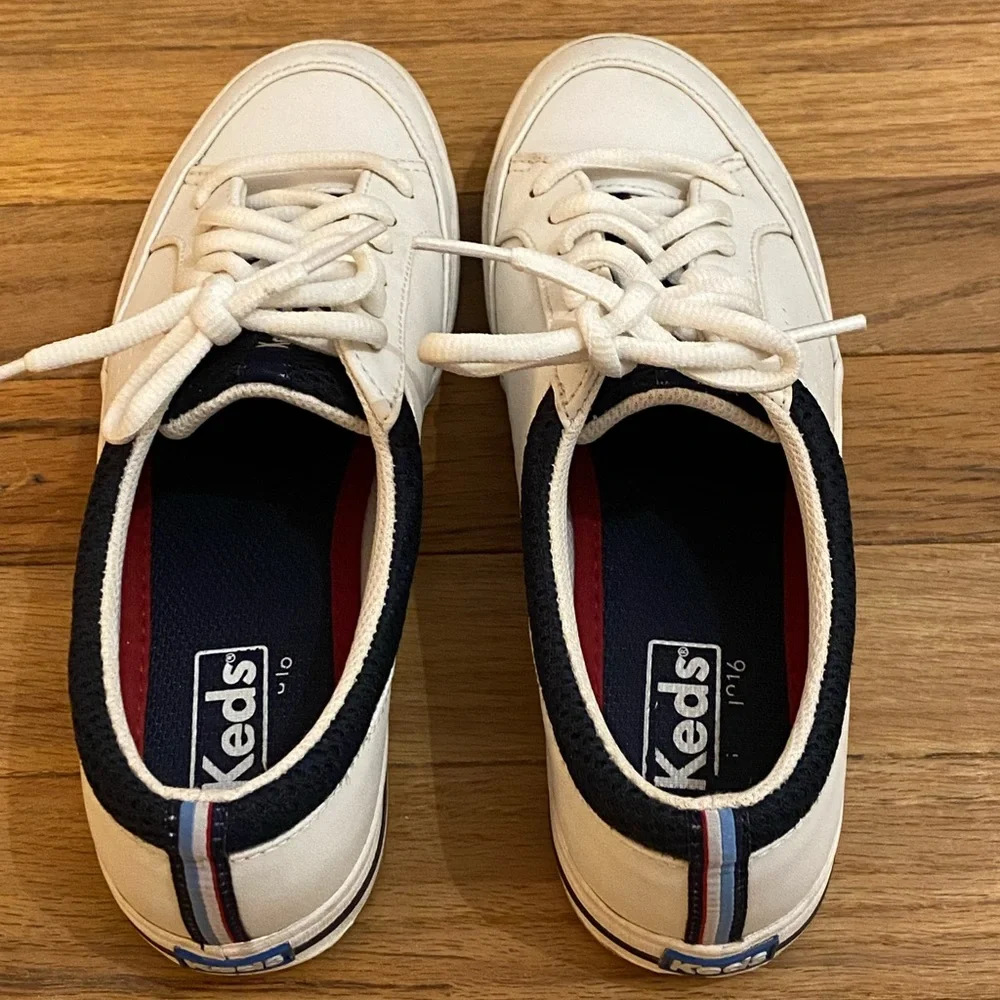 White keds - Picture 2 of 4